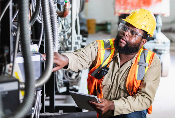 Best Affordable Emergency Electrician  in Apalachicola, FL